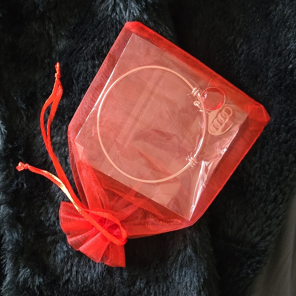 Audi Bangle Bracelet - Picture 2 of 3